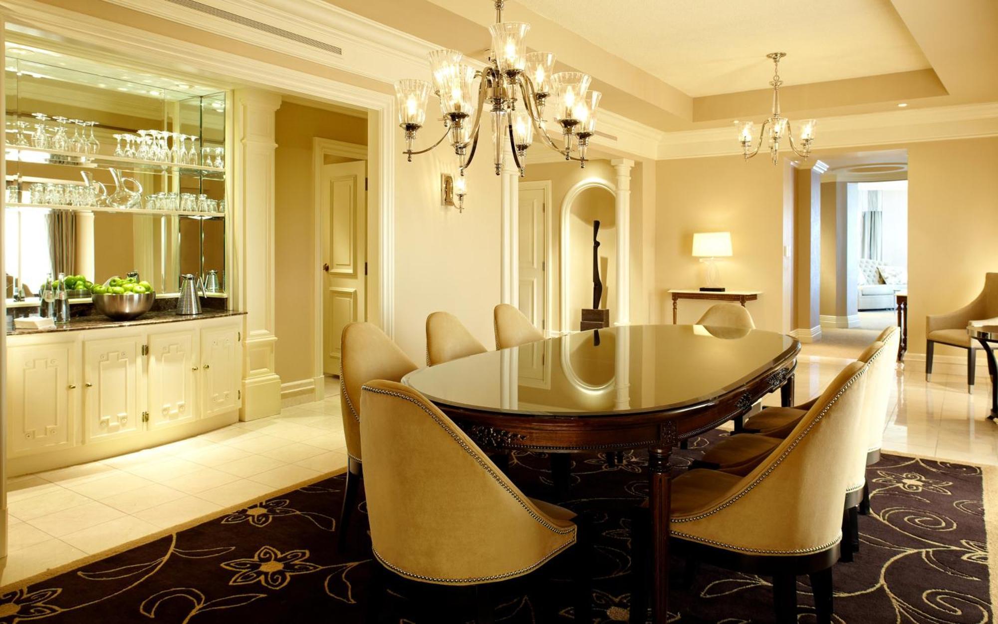 Intercontinental By Ihg Hotel 4*