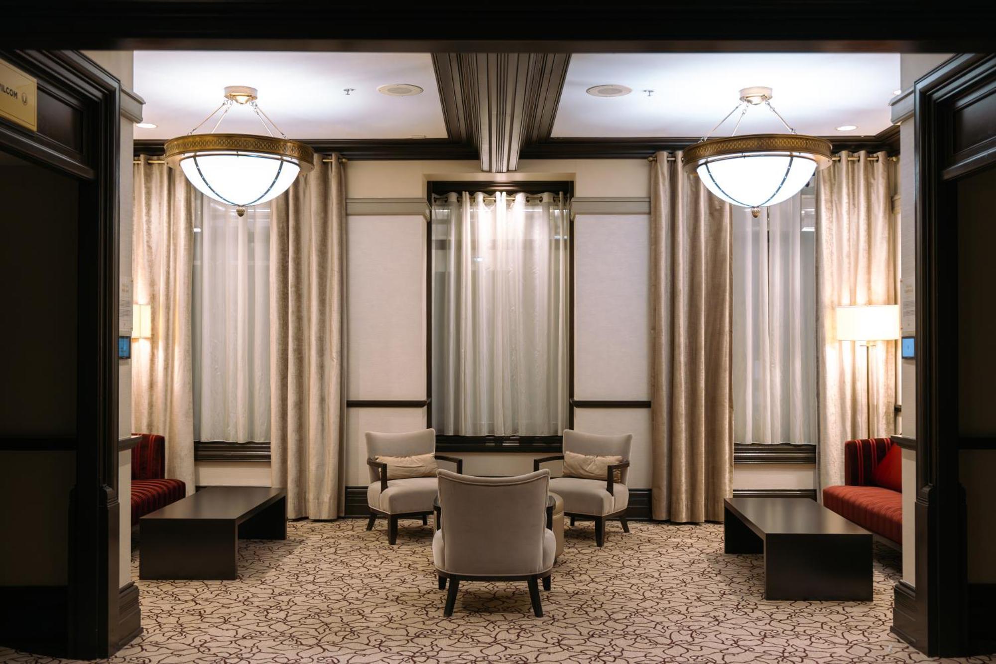 Intercontinental By Ihg Hotel 4*